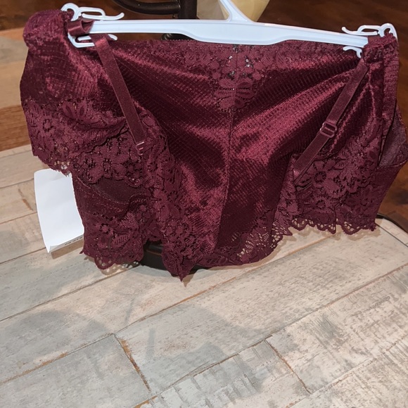 Rene Rofe Bra Set - Picture 2 of 6